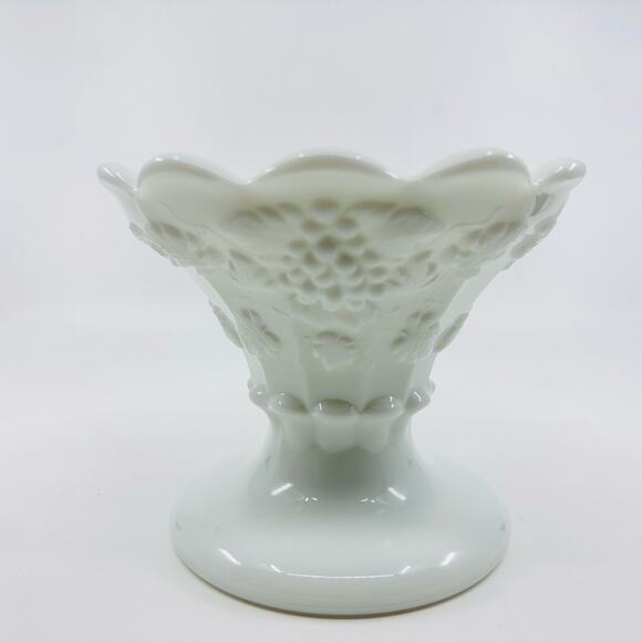 Westmoreland Paneled Grape Milk Glass 5" Epergne Base Piece Code - EPEB5 Antique - Picture 5 of 9